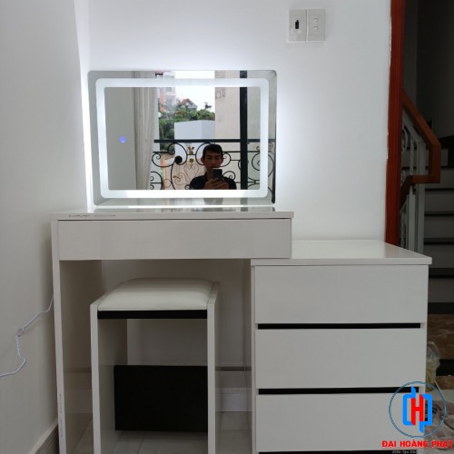 MẪU BÀN PHẤN NHỰA CAO CẤP ECOPLAST
