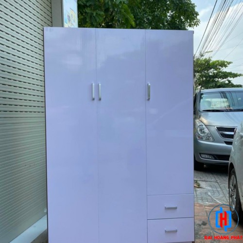 TỦ ÁO 3 CÁNH MÀU NÂU VÂN GỖ CÁNH TRẮNG