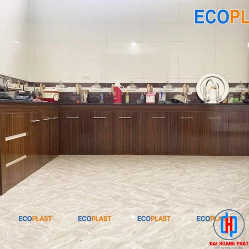 Mẫu Tủ Bếp Dưới Vân Gỗ Nguyên Khối Chữ L