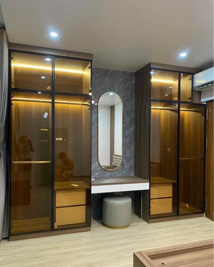 Tủ Nhựa Cánh Nhôm Kính Kết Hợp Bàn Trang Điểm TAK6 2m4 x 2m8 x 0.5m